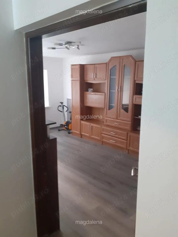 Apartament cu 2 camere de vanzare (particular) ideal activitate comerciala - 1