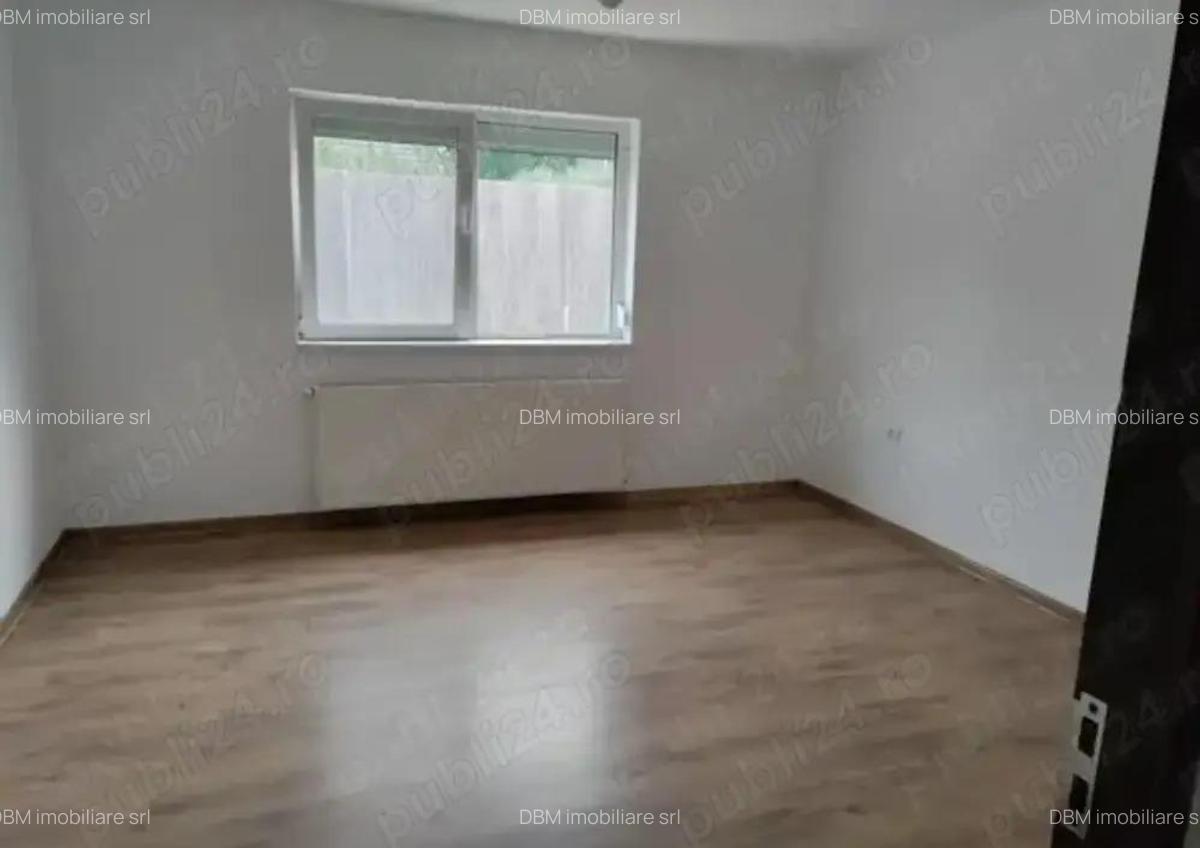 De inchiriat casa nemobilata zona Lipovei - 3