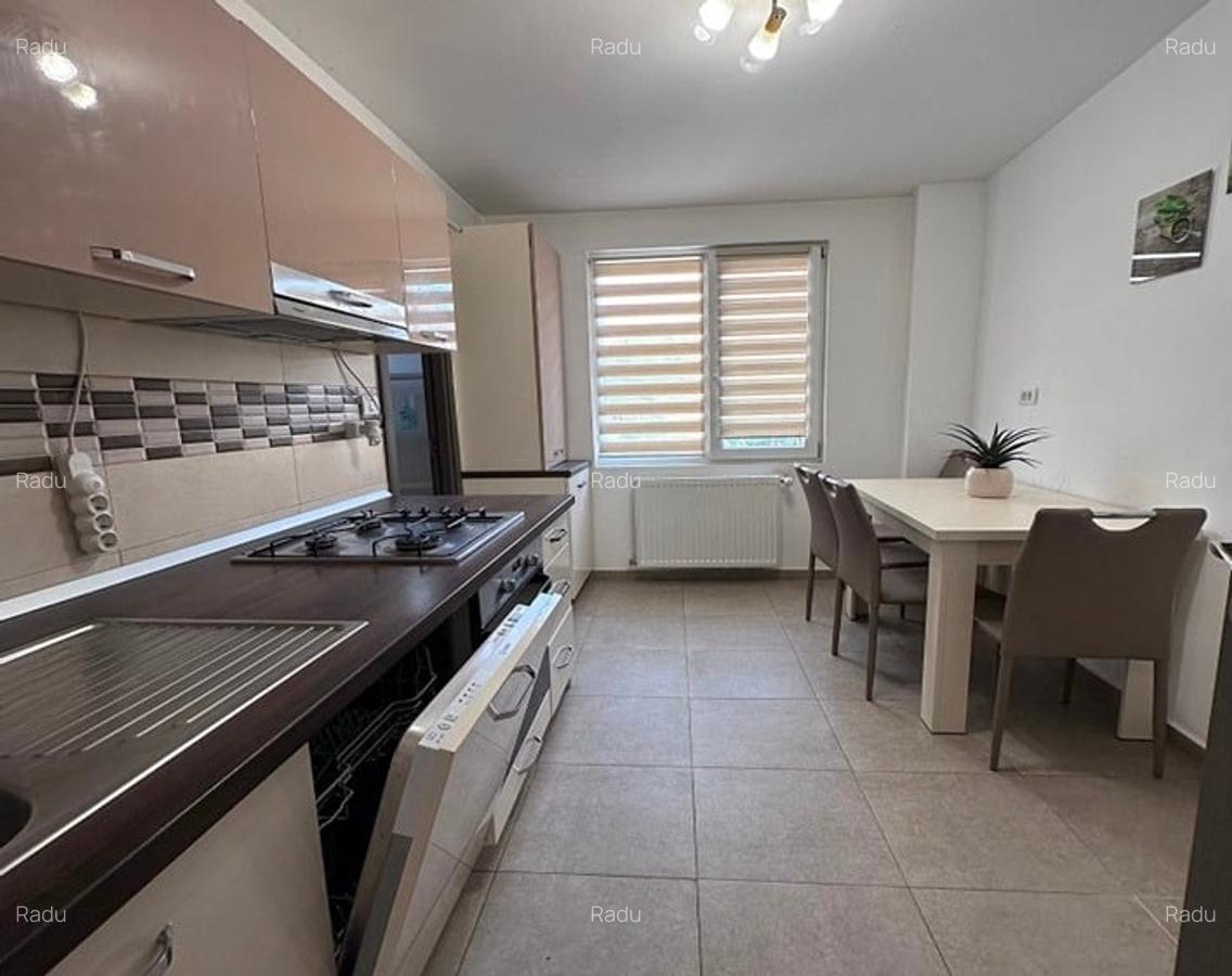Proprietar, inchiriez apartament 3 camere, Punctele Cardinale, 107mp - 16