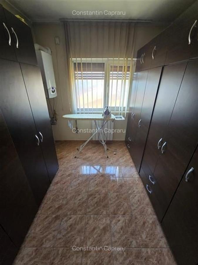 De vanzare - casa mobilata utilata - zona Giurgiului - 10