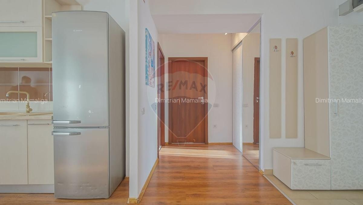 Apartament cu 3 camere semidecomandat, mobilat în Răcădău - 13