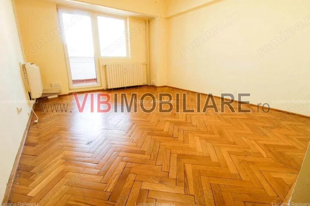 Decebal - Bld. Decebal - 115 mp - 4 balcoane - vedere bulevard - 8