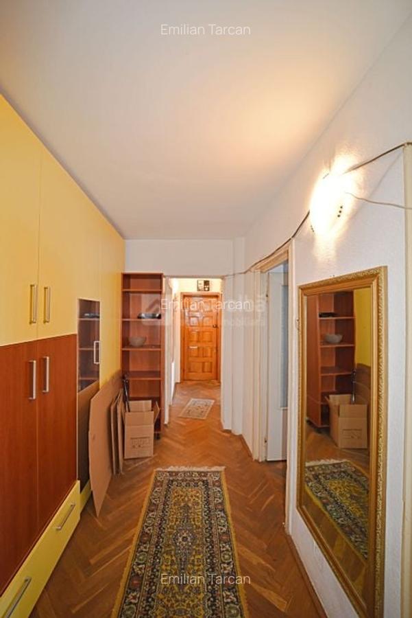 Ultracentral - bd. Independentei, 3 camere spatios, disponibil imediat - 13