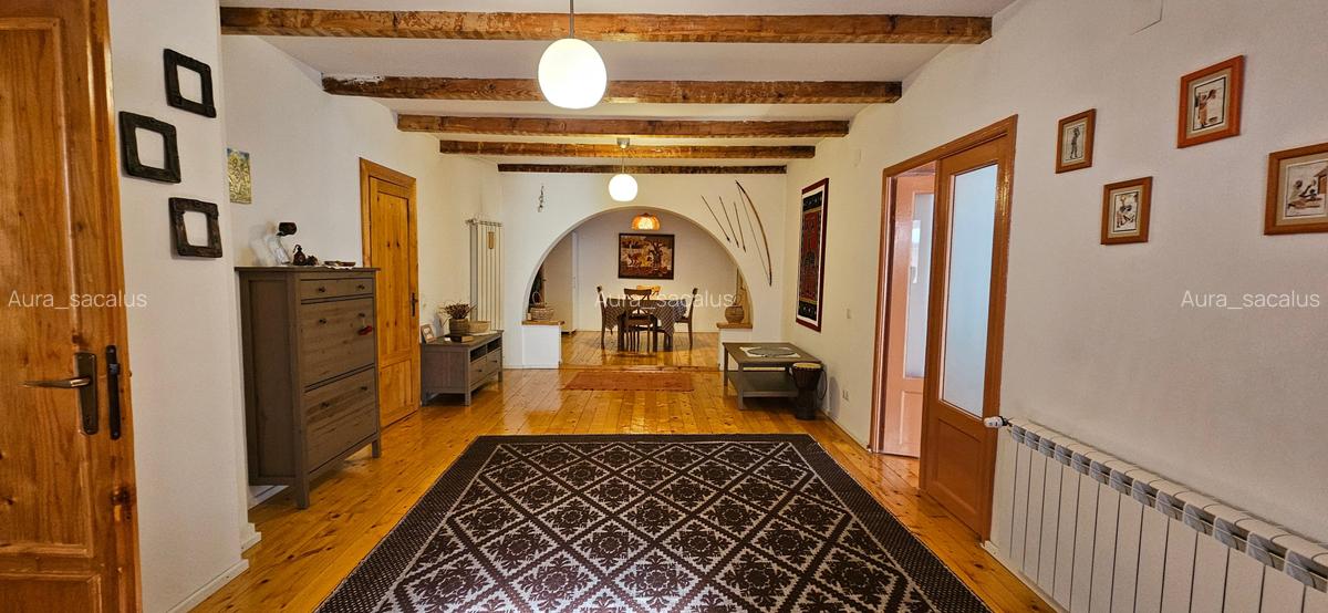 Apartament deosebit de 116 mp,  vila, situat pe str Ciprian Porumbescu - 5