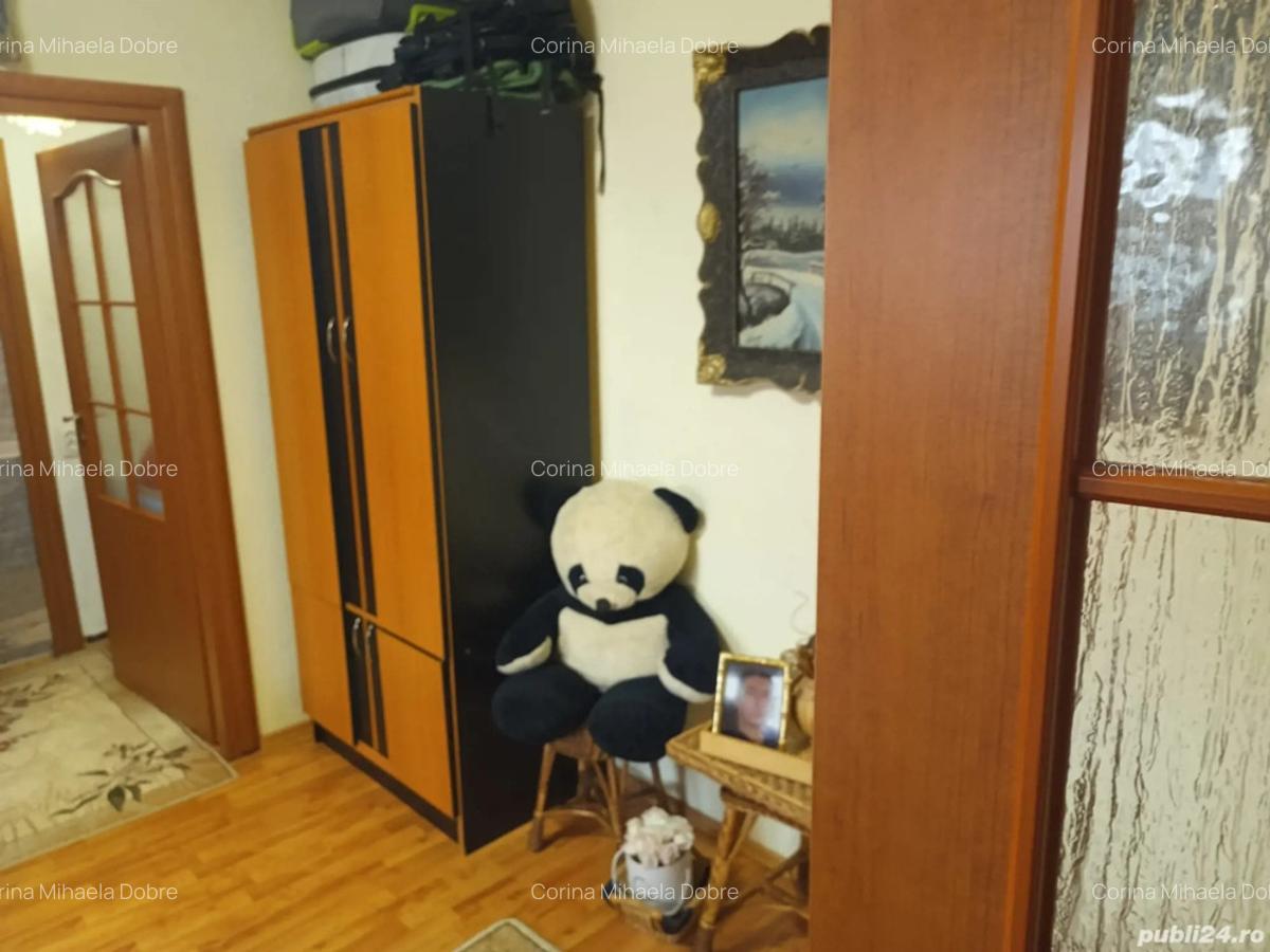 Vand Ap 2 camere Ora? Hunedoara bulevardul Dacia zona Centrala - 1