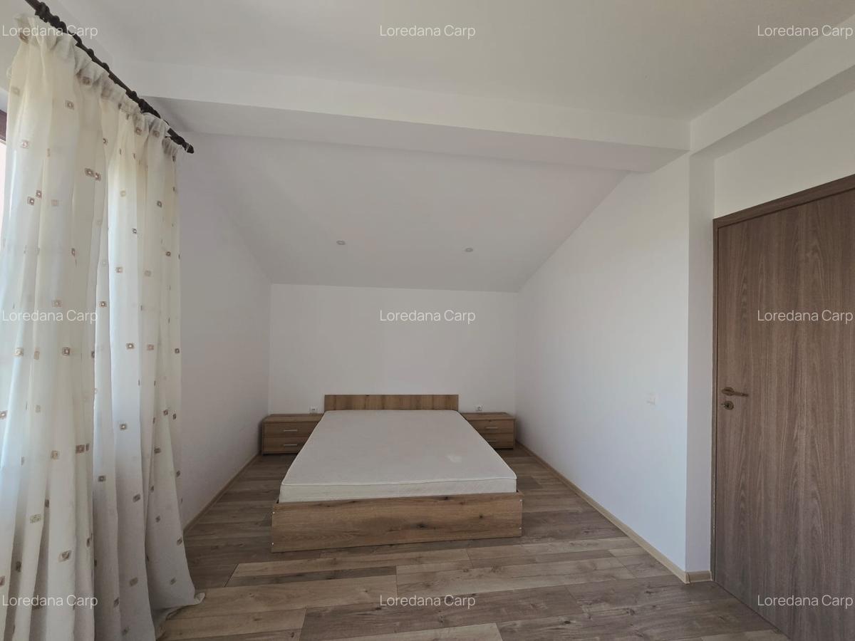 Vila duplex-mobilata si utilata - 4 camere - 2 bai-dressing- str asfaltata- - 6