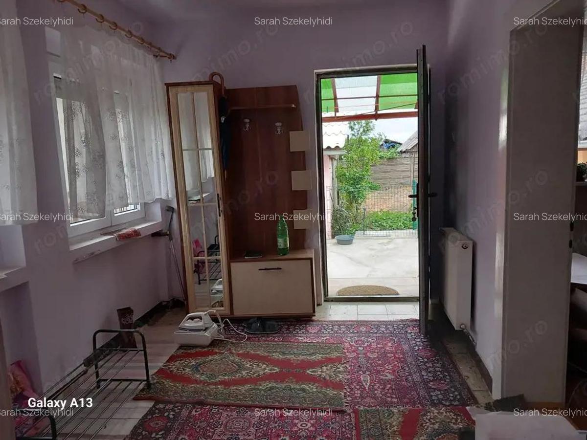 Ageuropa.ro vinde casa 3 camere cu teren 4.5 ari in zona UNIRII. - 3