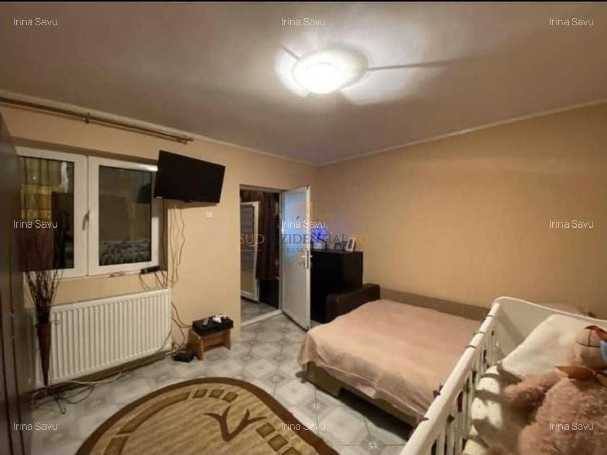 Oportunitate: casa renovata si mobilata in Rahova - 4