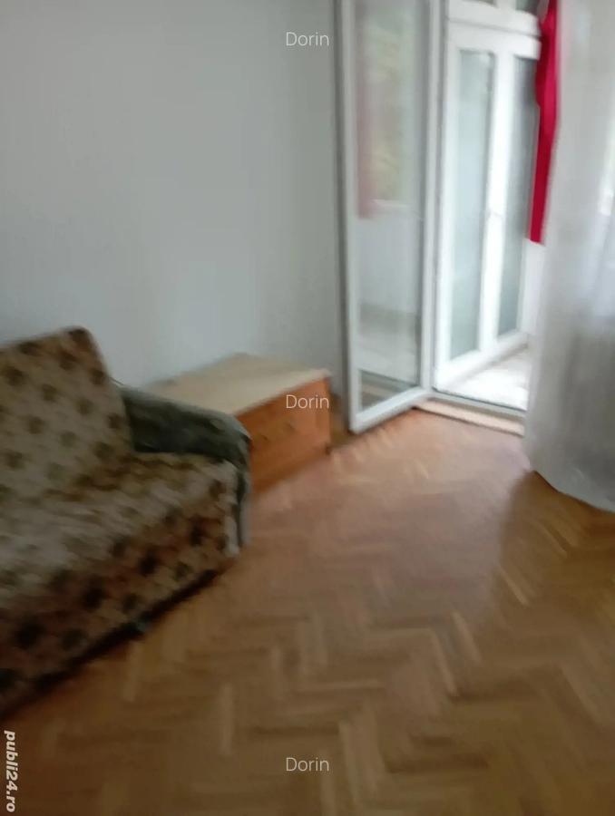 Inchiriez ap.2 camere, zona Rogerius - 2