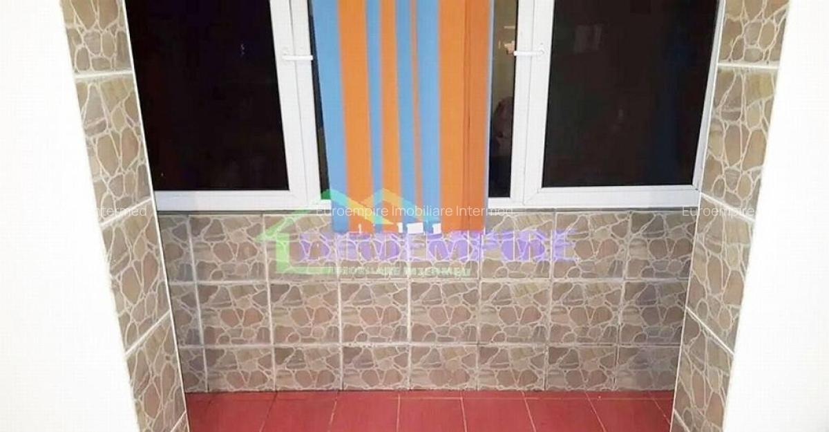 Apartament 2 camere de vanzare zona KM 4-5 - 4