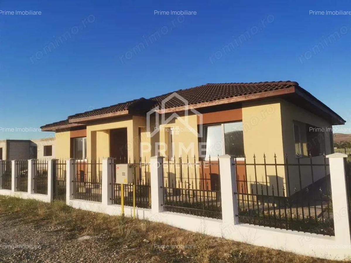 Casa de vanzare | 4 camere | 105 mp | Zona Micesti - 1
