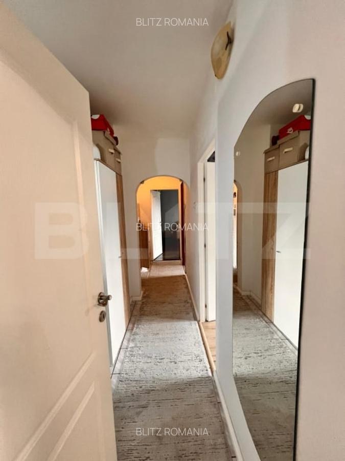 Apartament spatios cu 3 camere, balcon si pivnita, Valea Aurie - 4