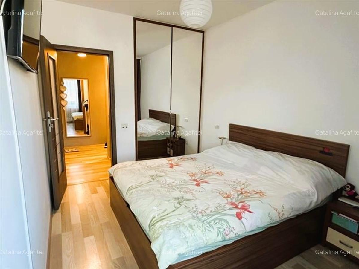Apartament 3 camere, decomandat, etaj 2 din 3.Cartier Florilor Ghimbav - 2
