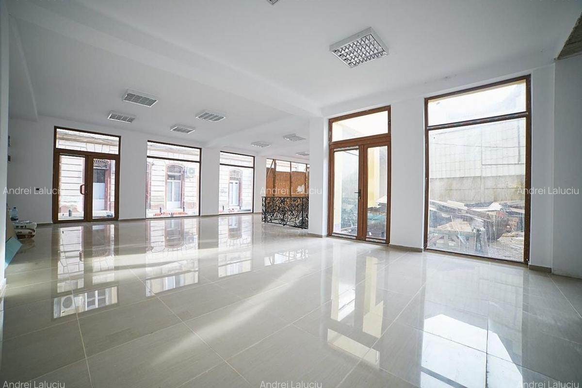 PREȚ REDUS CU 60.000 EURO - Cladire lângă Teatrul de Stat - 1
