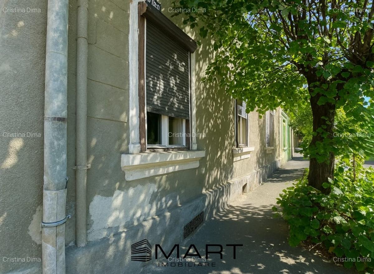 Oportunitate investitie 2 camere plus pivnita Central - 1