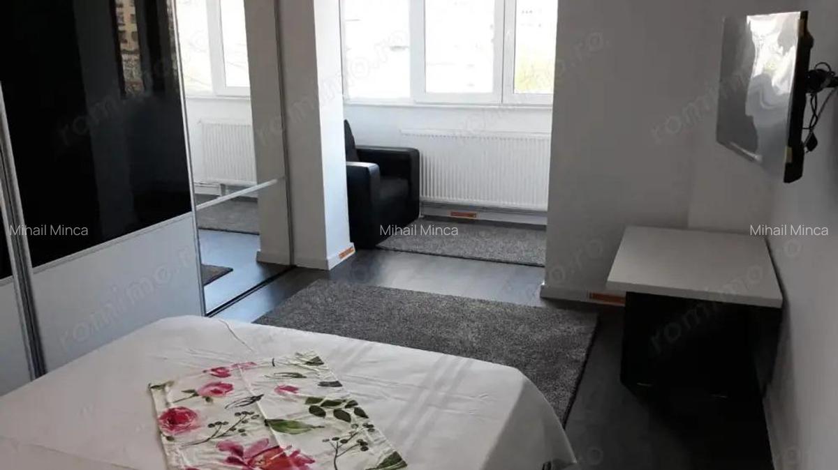 Apartament Renovat LUX 2025, ULTRACENTRAL, Pite?ti, COMISION 0% - 8