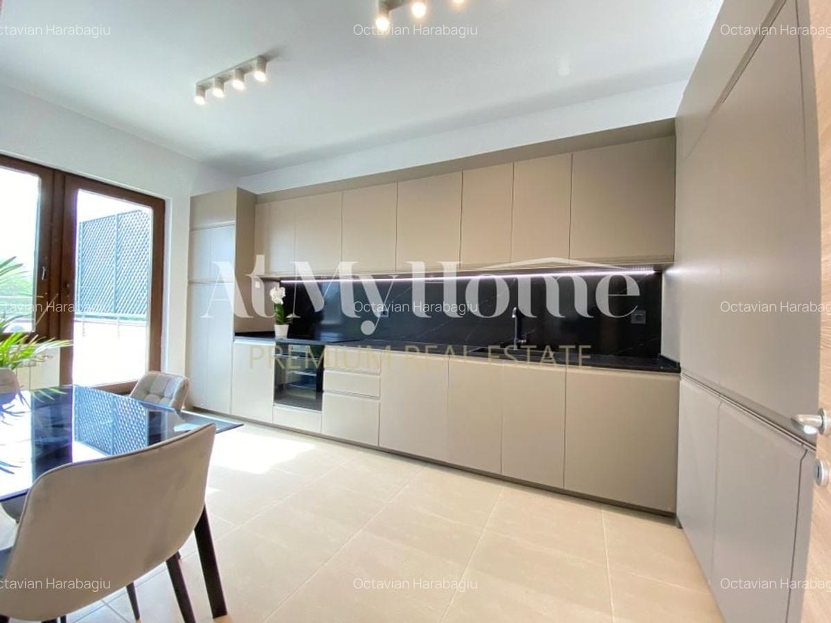 Penthouse superb, spatios cu 5 camere, mobilat partial, 3 parcari, terasa 157mp - 5