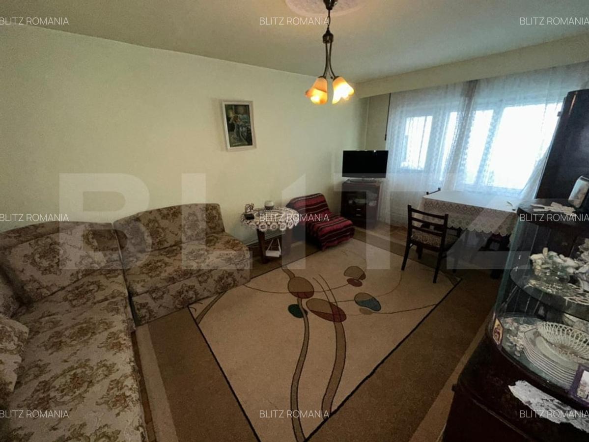 Apartament 3 camere, parter inalt, ideal firma/birouri - DEVA, ZARANDULUI - 1