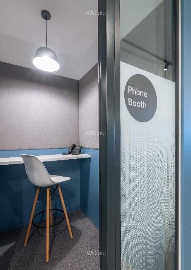 Spa?iu de birou tip open-plan pentru 10 persoane in Regus Iulius - 7