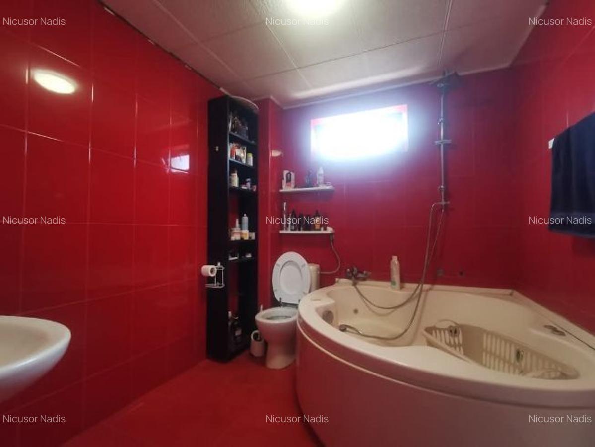 Casă de vânzare în Săcădat - 9