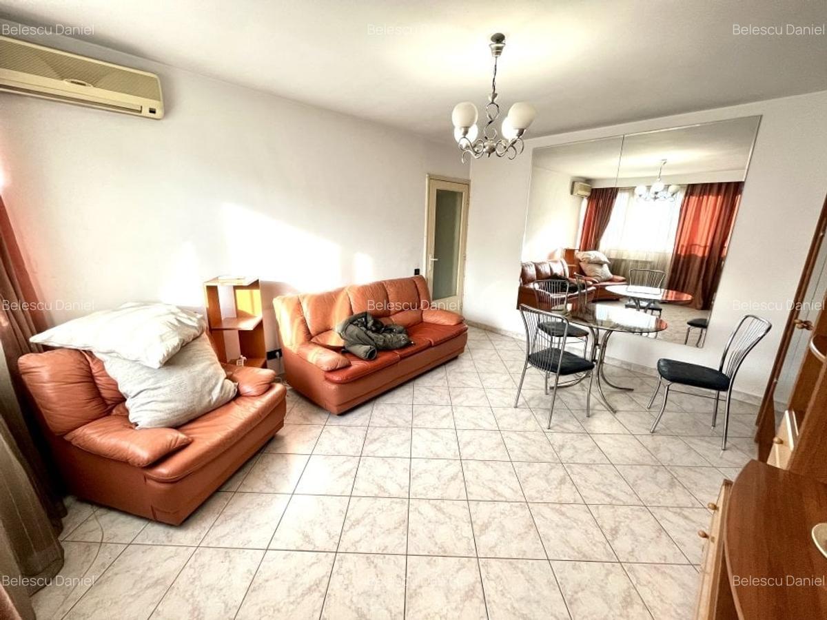 Tineretului / Unirii / 2 min metrou / Apartament 2 camere decomandat / - 2