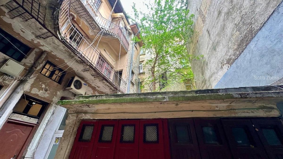 Apartament cu 4 camere decomandat în P-ța Unirii - 15