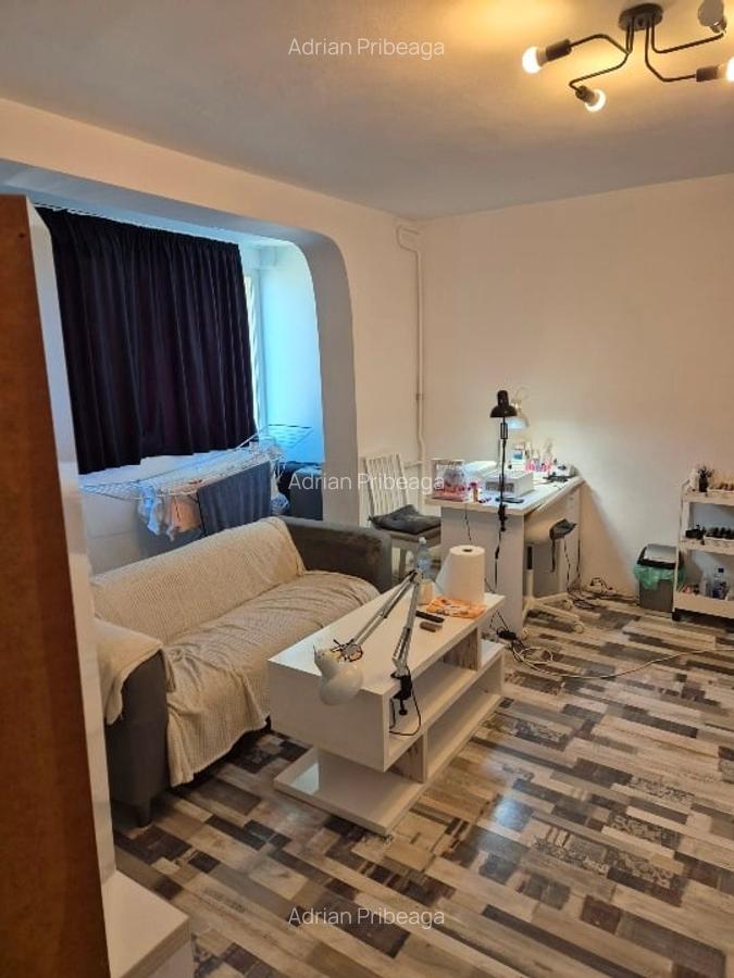 Apartament cu 3 camere în Colentina - 3