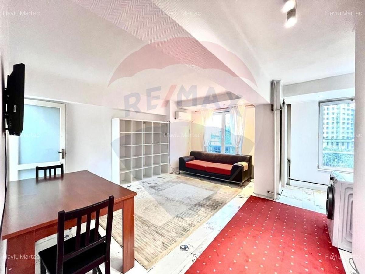 Apartament cu 2 camere de vanzare in Calea Victoriei nr 1 - 4
