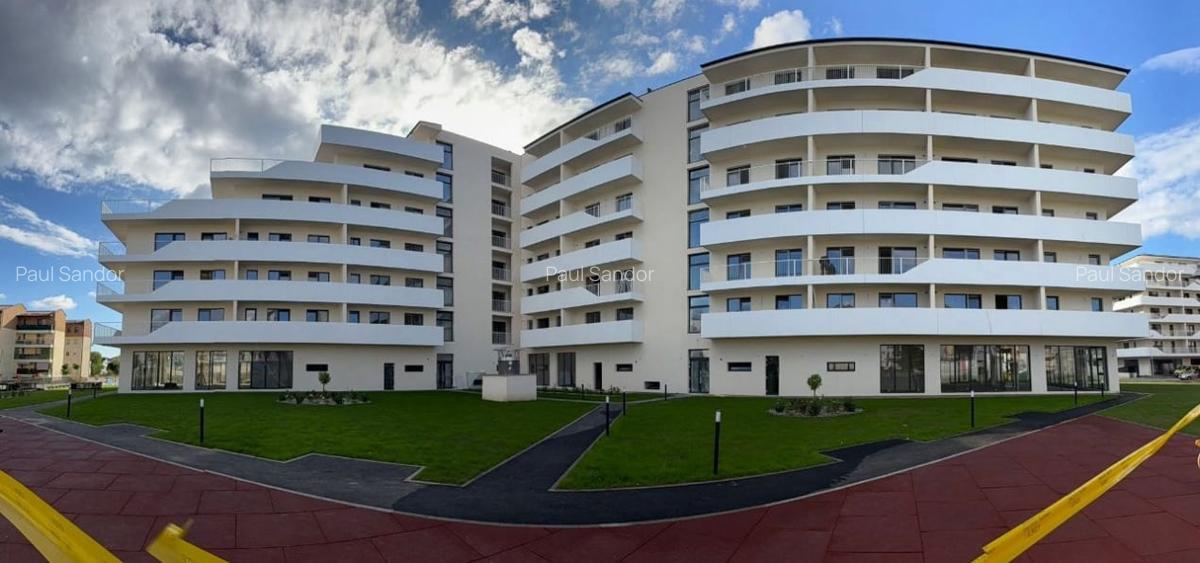 Apartament 2 camere, etaj intermediar , ansamblu Eroilor - 1