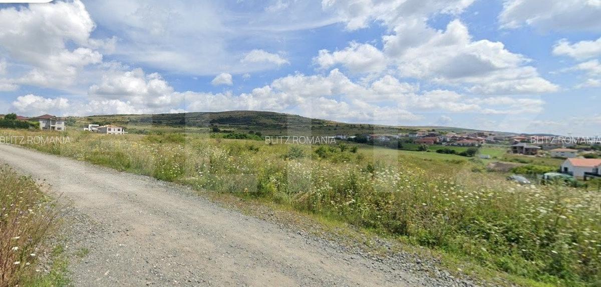 Teren intravilan 612mp, PUZ aprobat, Chinteni, zona superba ! - 1