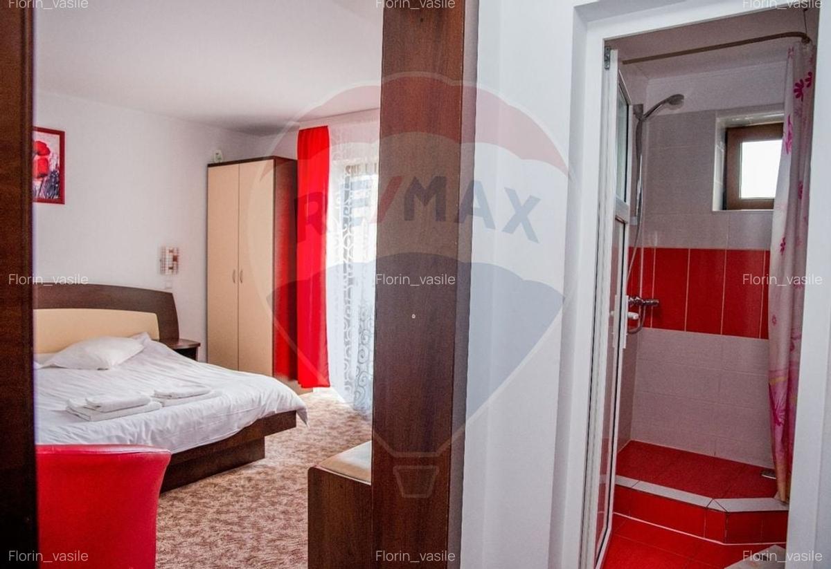 Hotel / Pensiune 3 stele cu 18 camere de vanzare -Busteni - 9