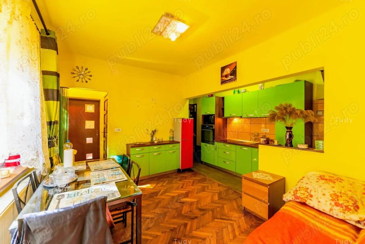 Vand Casa Spa?iu Comercial Zona Centrala - 5