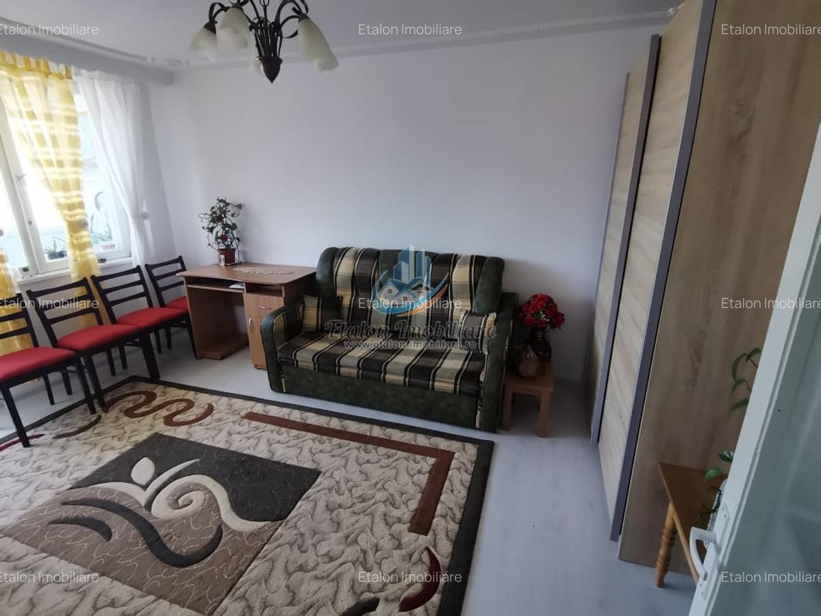 Apartament 4 camere, decomandat, 65 mp, Calea Romanului - Rate - 1