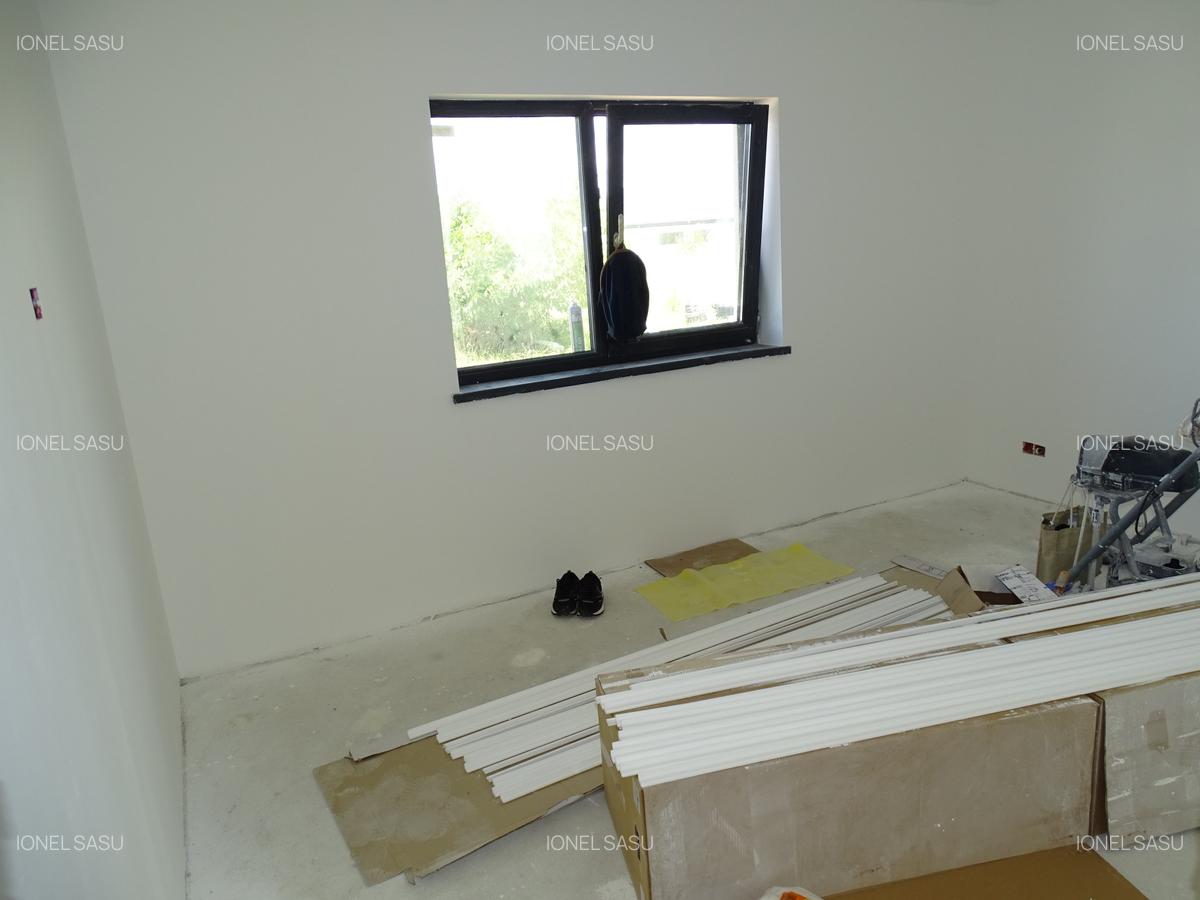 Casa individuala in Izvor, gata intr-o luna - 12