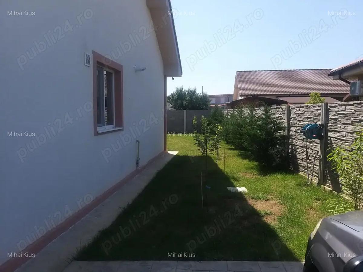 Vand casa tip duplex, pe parter, Sanandrei - 8