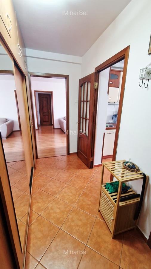 Apartament 3 camere – Aleea Postăvarul - 13