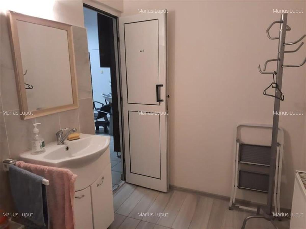 Spatiu Comercial cu vitrine, zona Unirii - 4