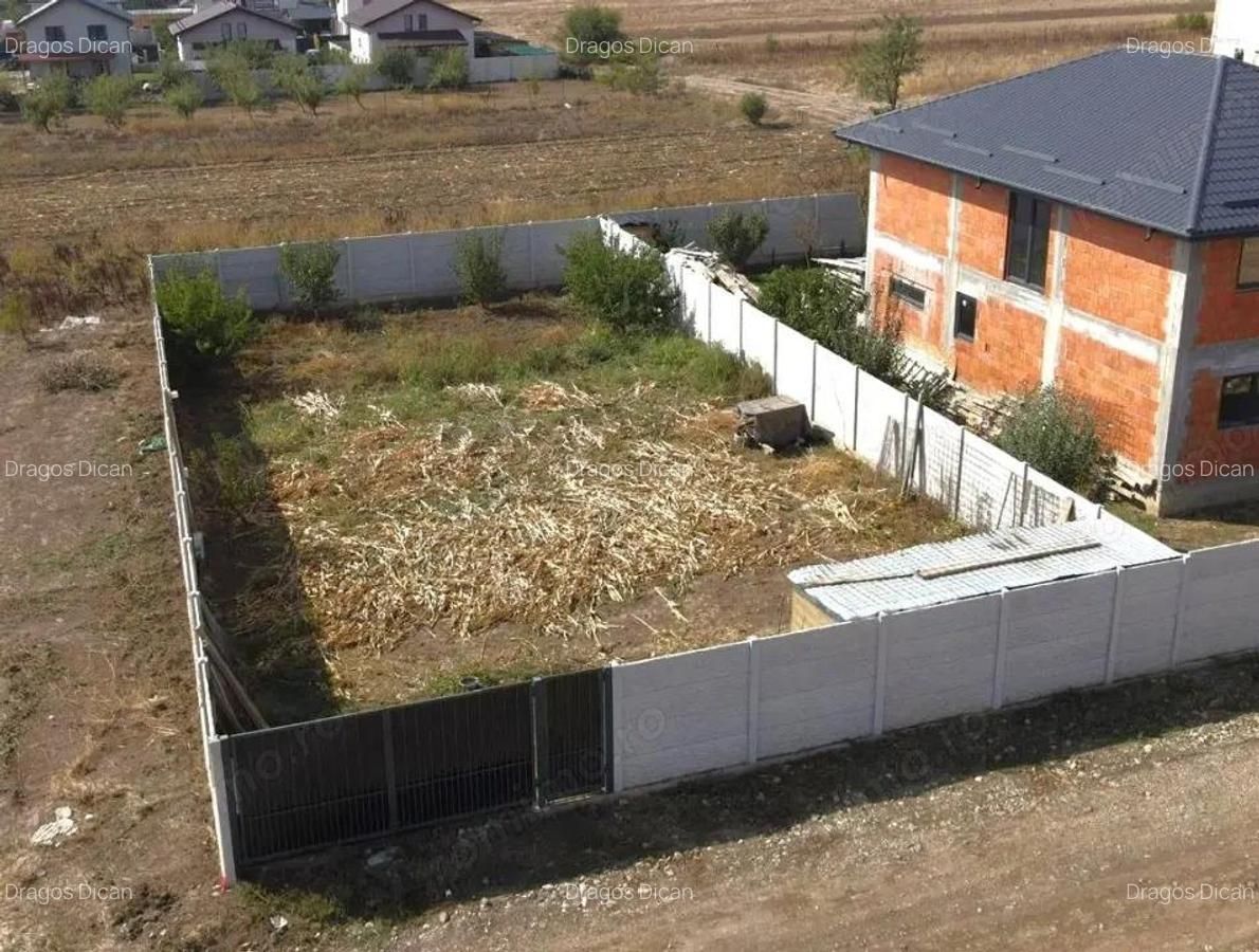 Teren Intravilan Fluturilor in rate | utilitati: curent, gaze | #Ex2 - 1