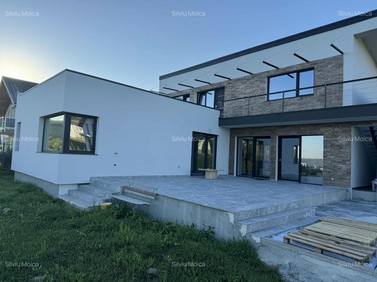 Duplex modern în Dezmir ( pentru familii extinse )! - 3