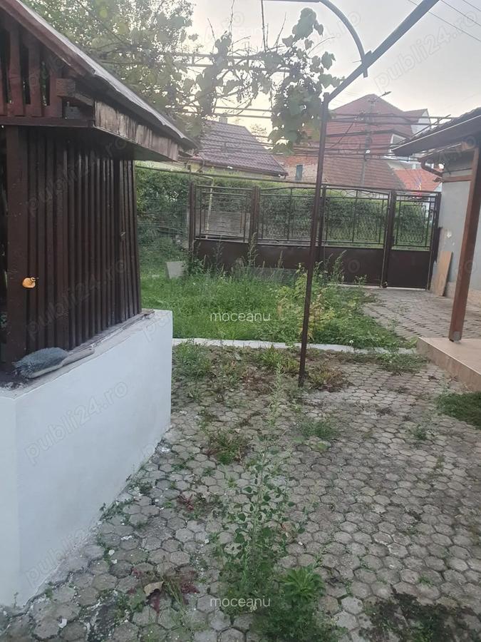 Vand casa Re?i?a - 4 Vand casa Re?i?a - 4