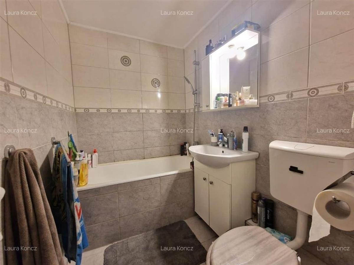 Apartament cu 2 camere semidecomandat în Rogerius - 11