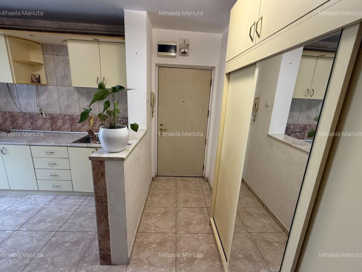 Apartament cu 3 camere decomandat, mobilat în Ștefan cel Mare - 10