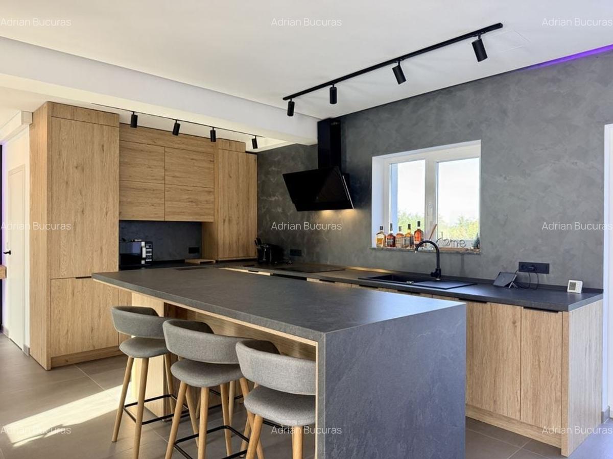 Casă tip Triplex – Cartier Izvor - 1