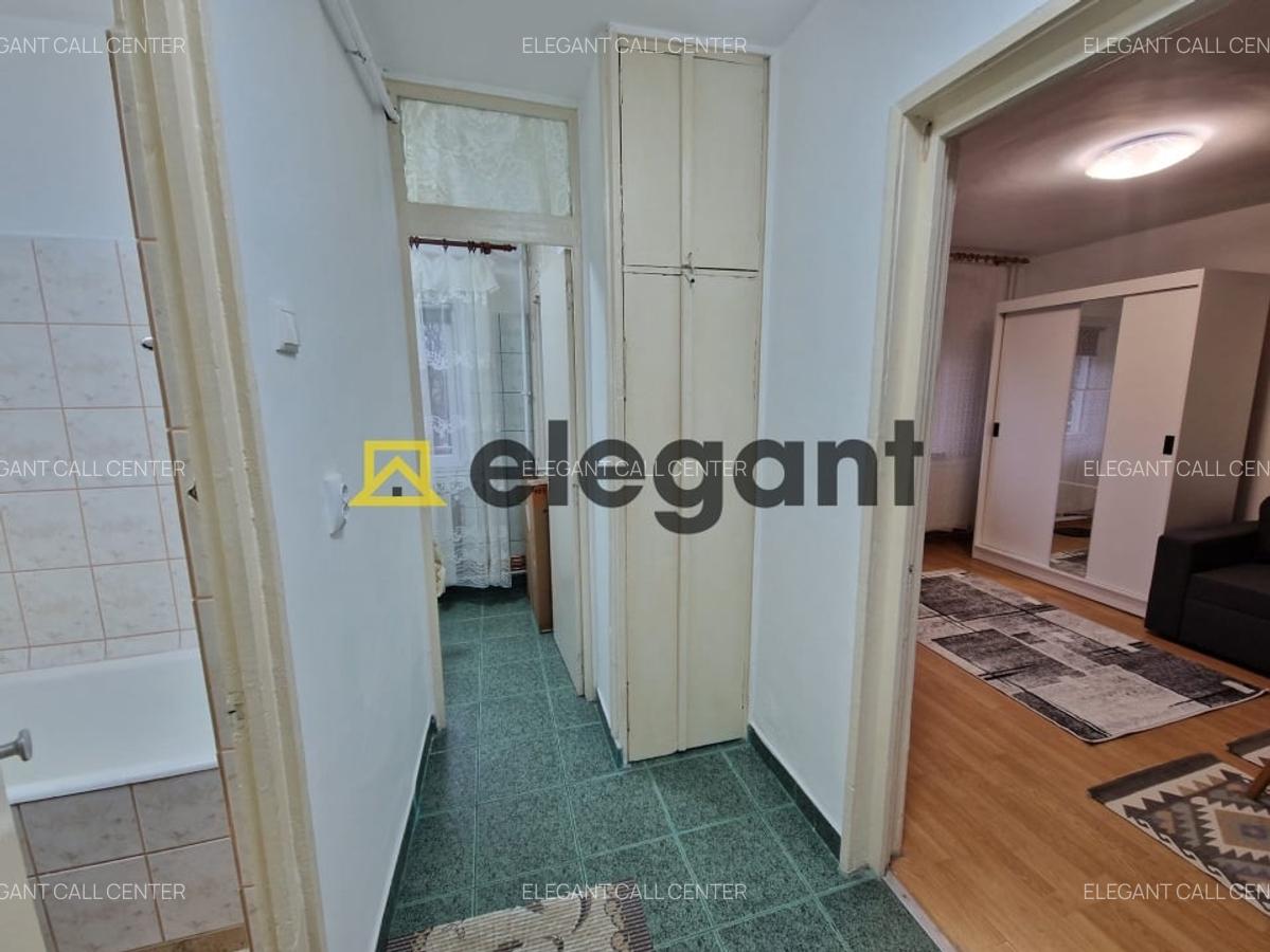 Garsoniera decomandata, etaj 1, centrala, Brazda-Spiru Haret - 7