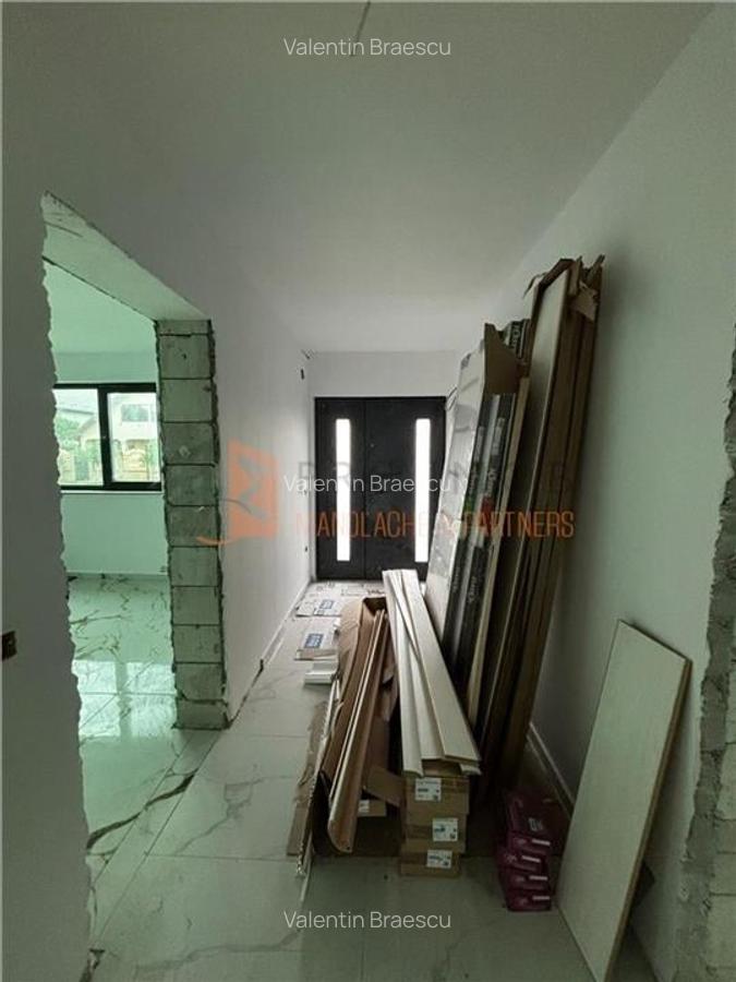Casa tip parter + pod inalt zona Spataru - 5