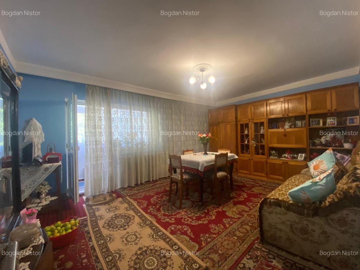 Apartament 3 camere 86 mp Centru Tg Cucu bloc tip vila - 3