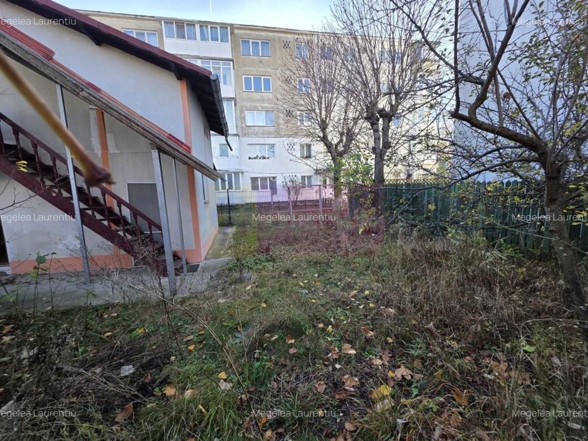 Casa de vanzare cu 3 camere in Campina - 5