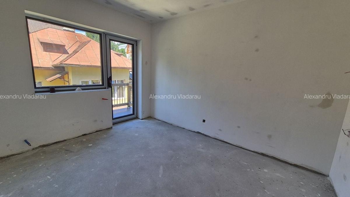 Apartament cu 2 camere + loc de parcare - Busteni - Zamora - 2