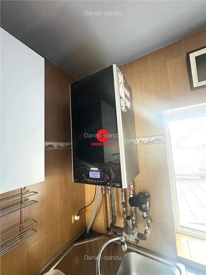 Casa P+1+M+ pod inalt, placa de beton intre etaje, Zona Km 4 - 12