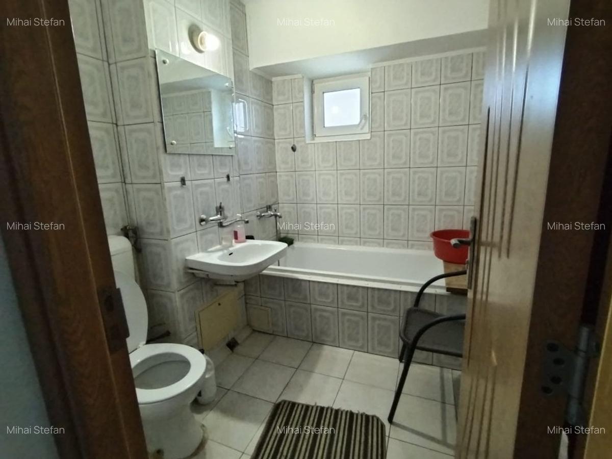 Apartament cu 3 camere decomandat în Aurel Vlaicu - 7